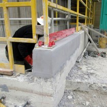 Ściana odbudowana z użyciem produktu Belzona 4154 oraz produktu Belzona 4111 w roli warstwy wierzchniej 